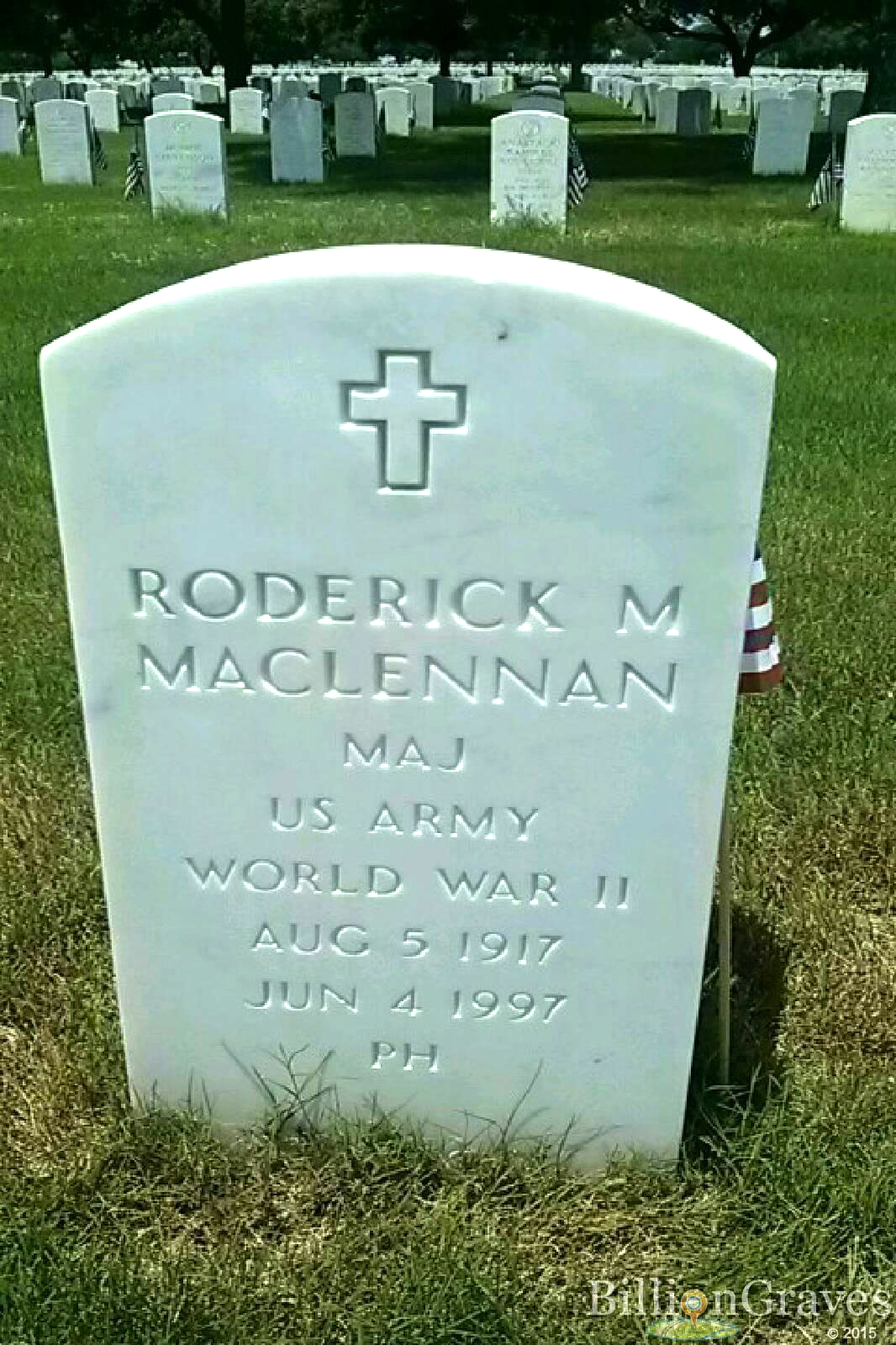 Photo of headstones/Roderick M MacLennan San Antonio Ft Sam Houston cem TX